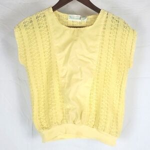 Vintage Pastel Yellow Knit Sweater‎ Vest